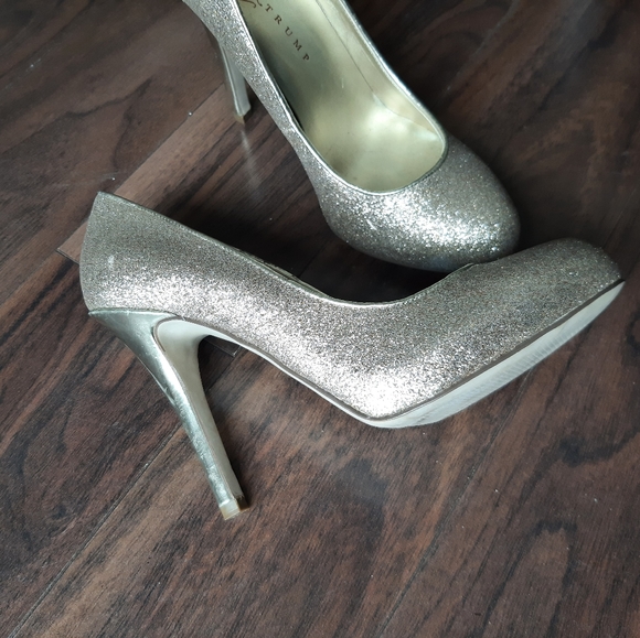 Ivanka Trum glittery heels stilettos pumps - Picture 5 of 12